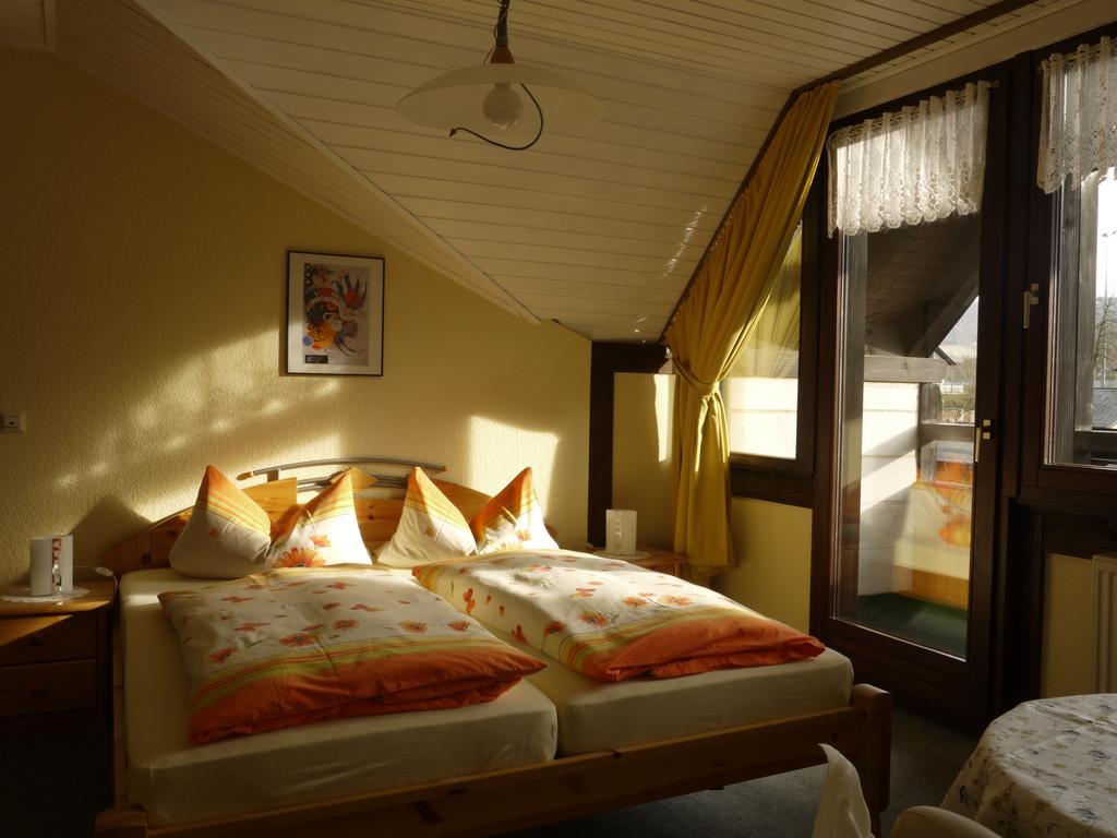 Haus Reitz Bed and Breakfast Ernst Eksteriør billede